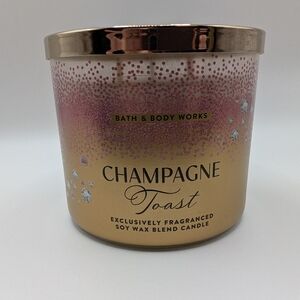 Bath & Body Works 3-Wick Champagne Toast Pink Gold Jewels Candle 14.5 Oz NWT